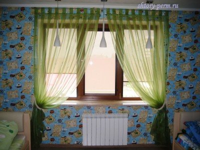 Шторы в детскую комнату